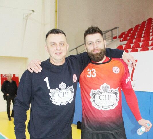 Antalyaspor Giga ile yola devam ediyor