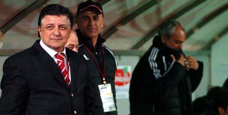 Yılmaz Vural, küme düşülen sezonu unutamıyor