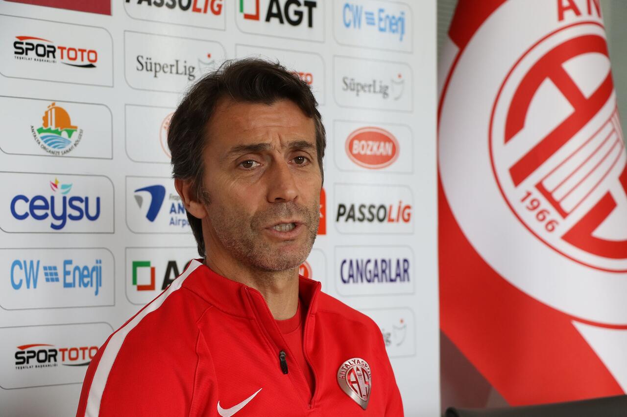 Bülent Korkmaz ayrılığı açıkladı