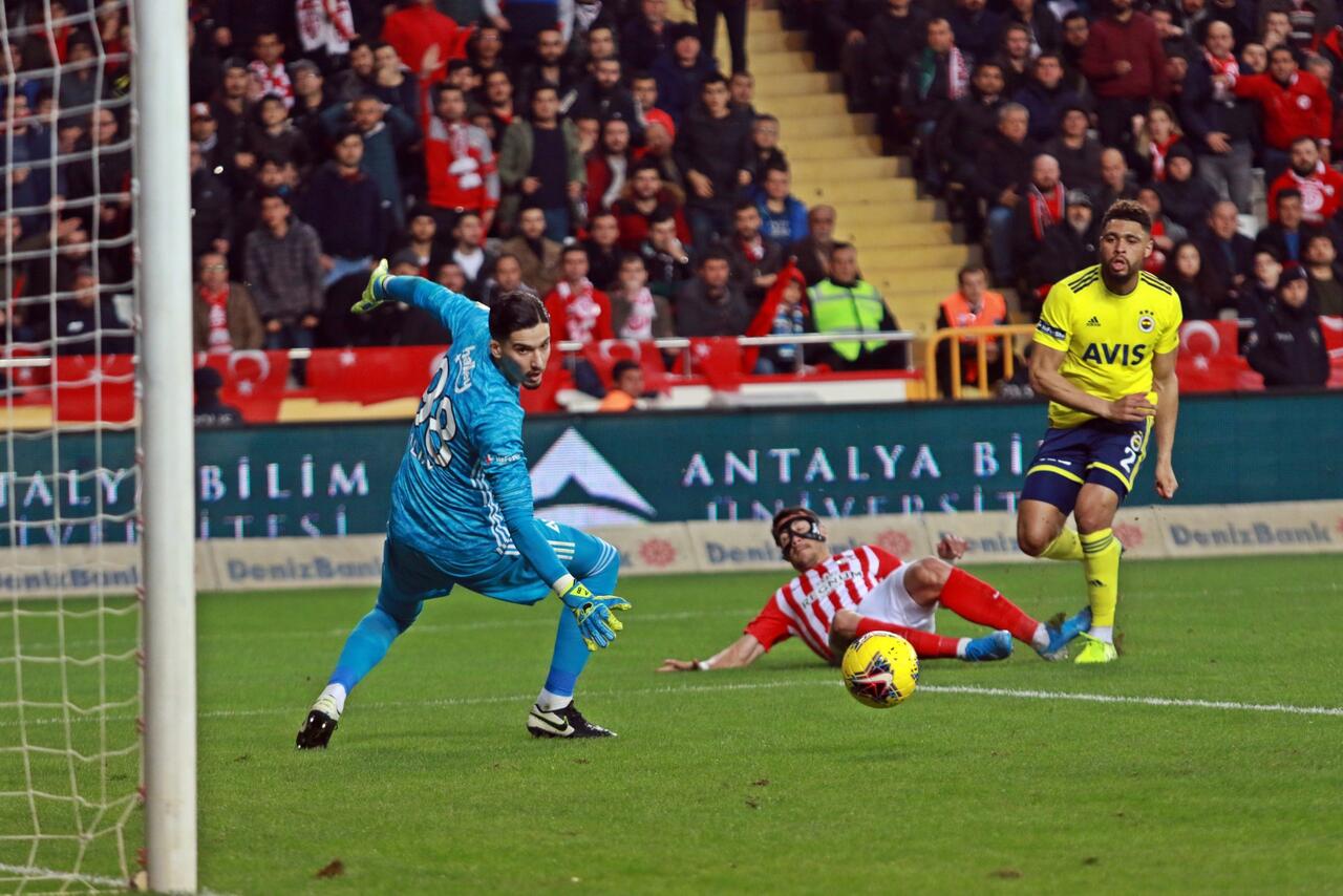 Antalyaspor dev turnuvada boy gösterecek