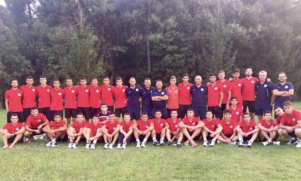 Antalyaspor U-19 ve U-17’de mağlup olmadı