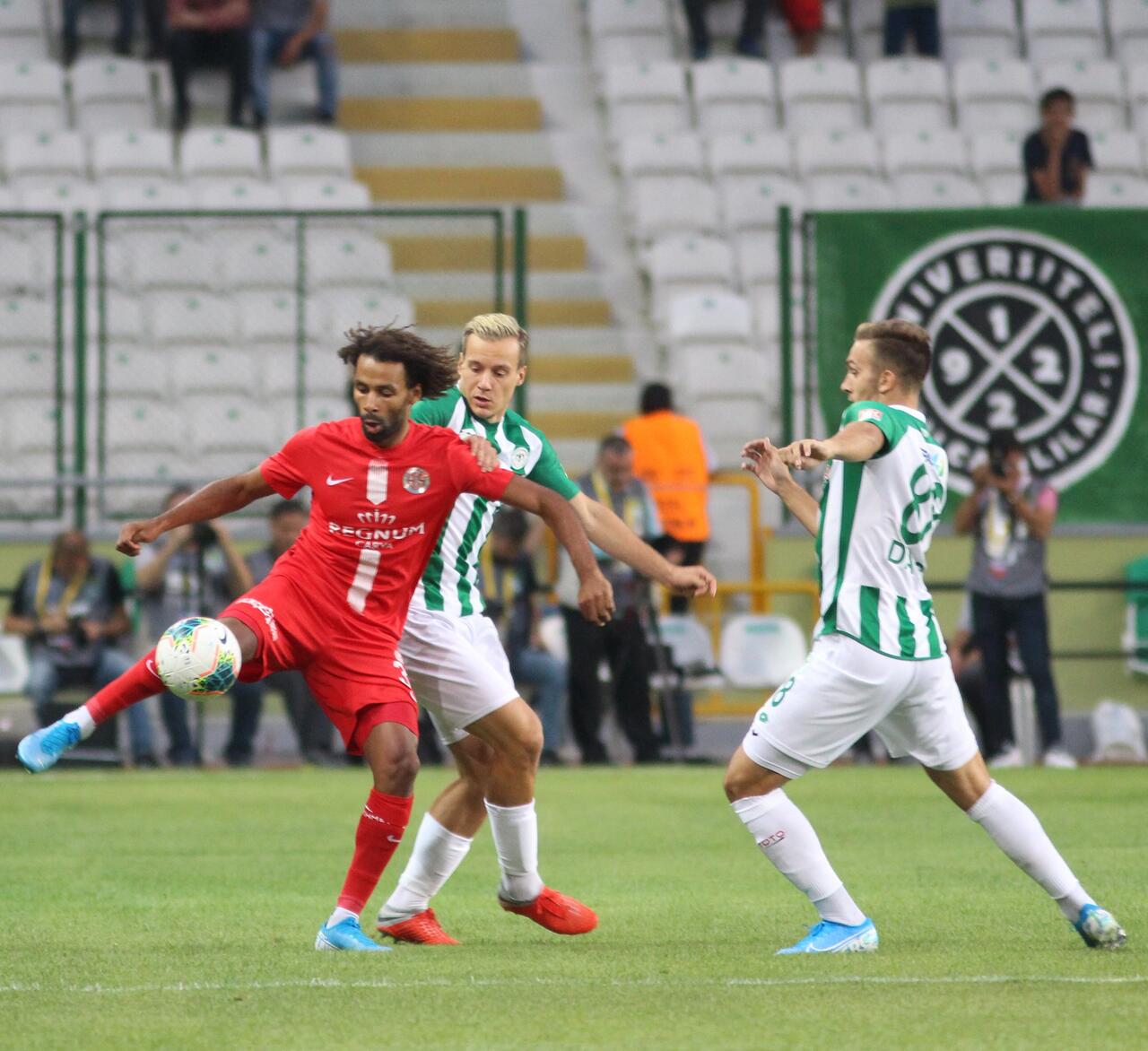 Konyaspor 2 – 2 Antalyaspor