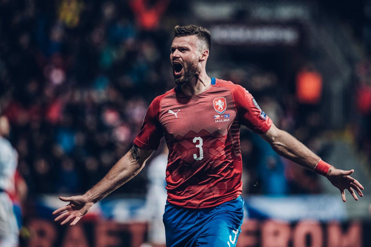 Milliler geri döndü