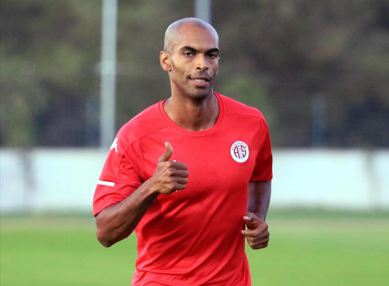 Naldo ilk antrenmanına çıktı