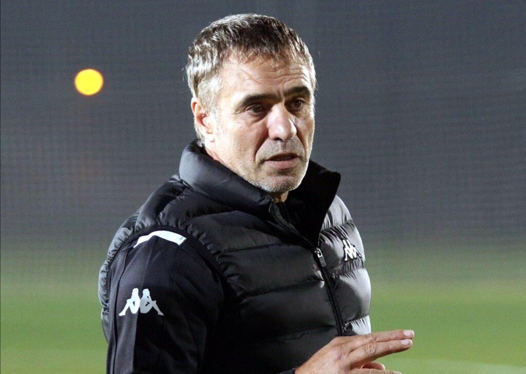 Ersun Yanal şimdiden Antalyaspor tarihine geçti