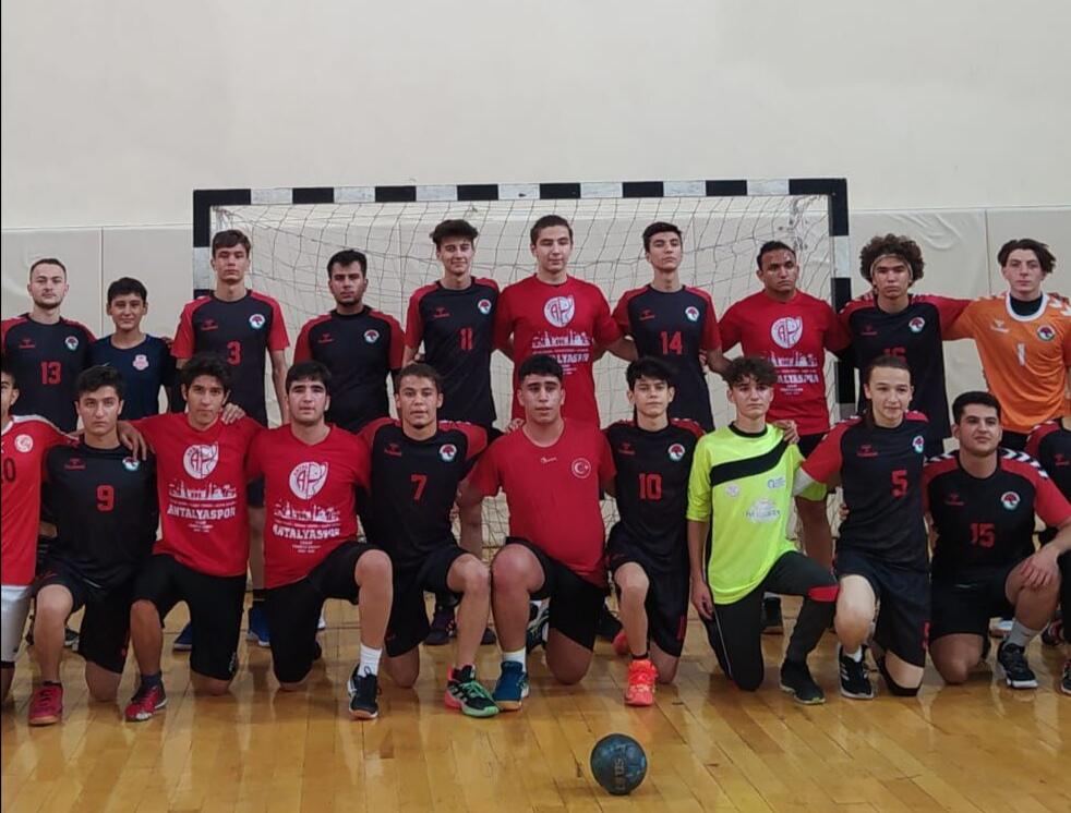 Antalyaspor hentbolu kapattı milli sporcular kulüpsuz kaldı