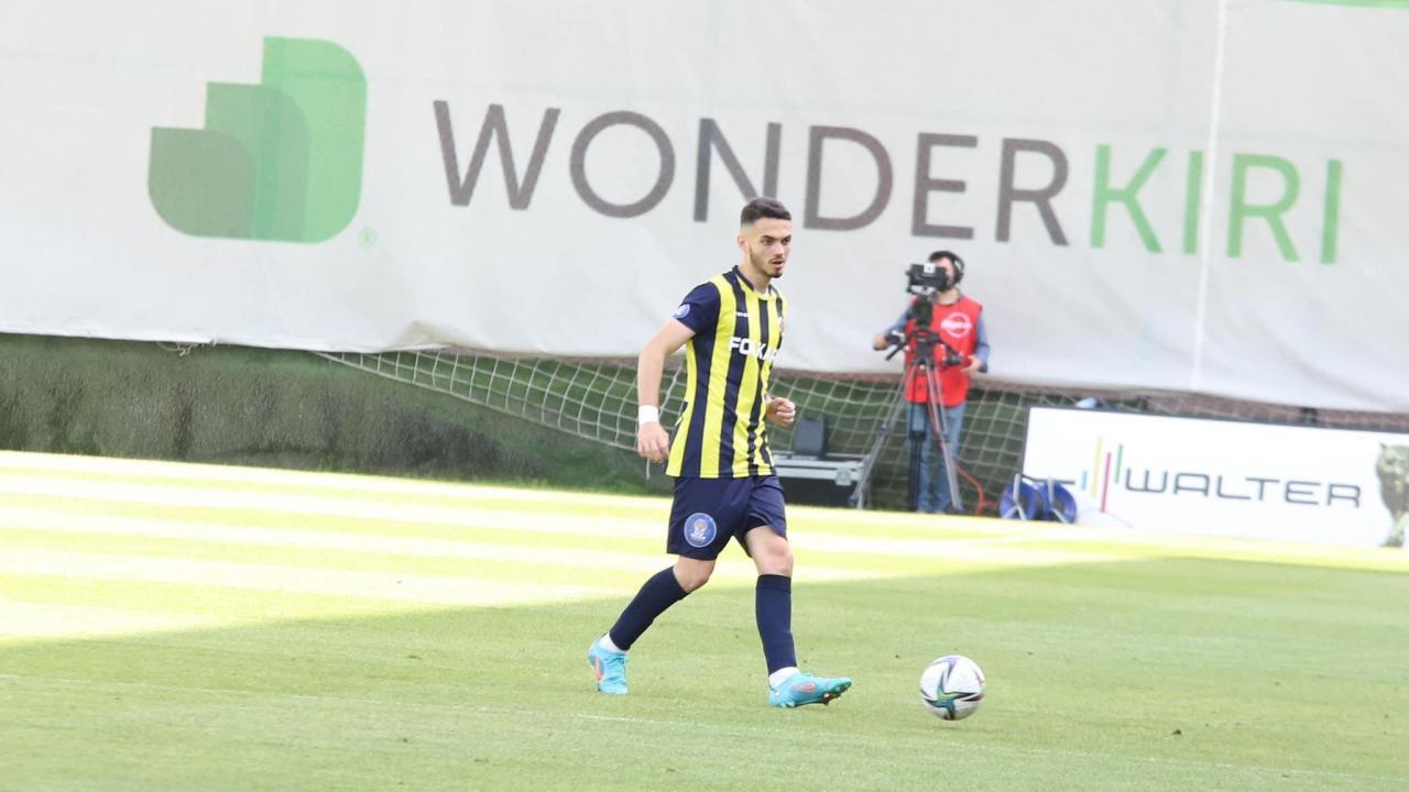 Antalyaspor genç stoperin peşinde