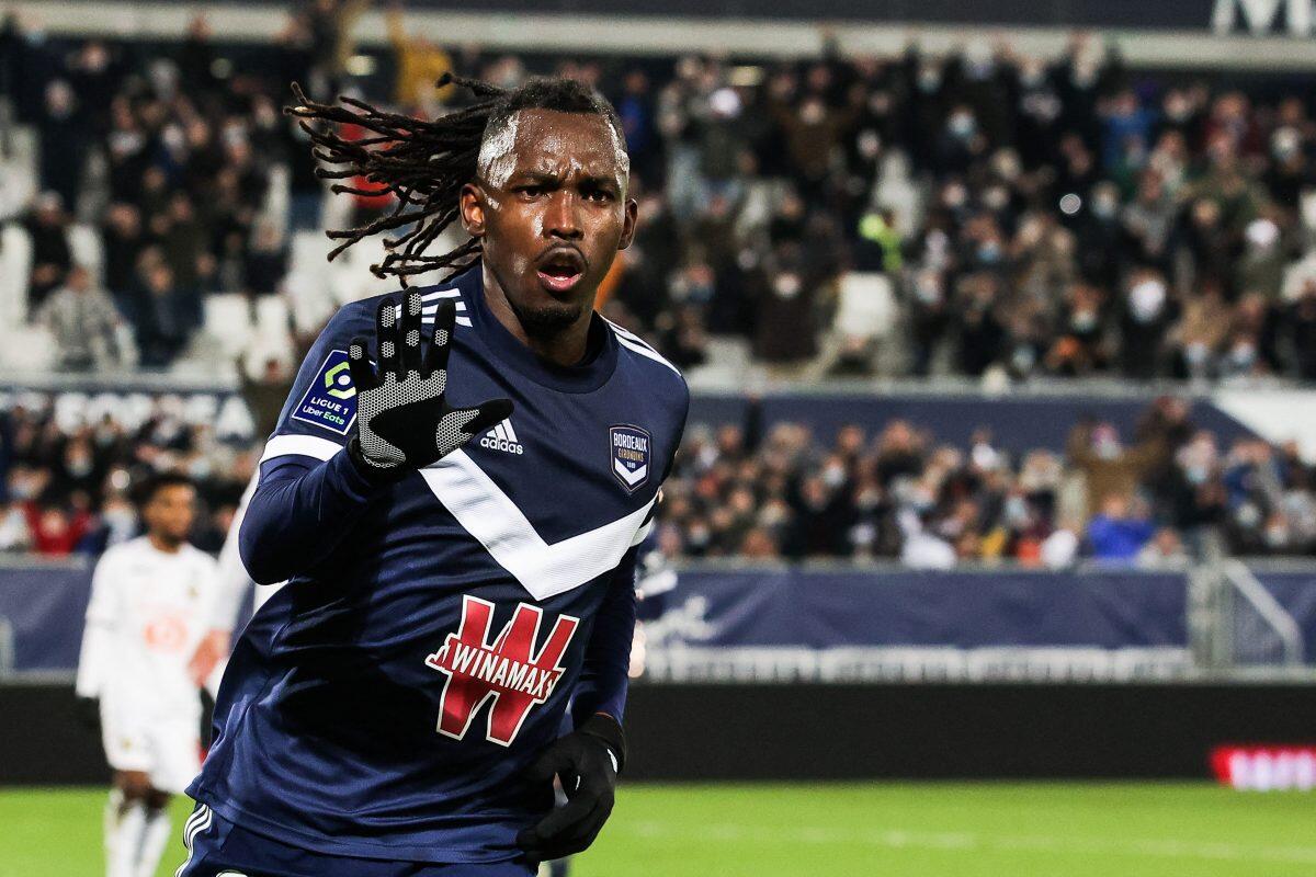 Antalyaspor Alberth Elis için teklifini sundu