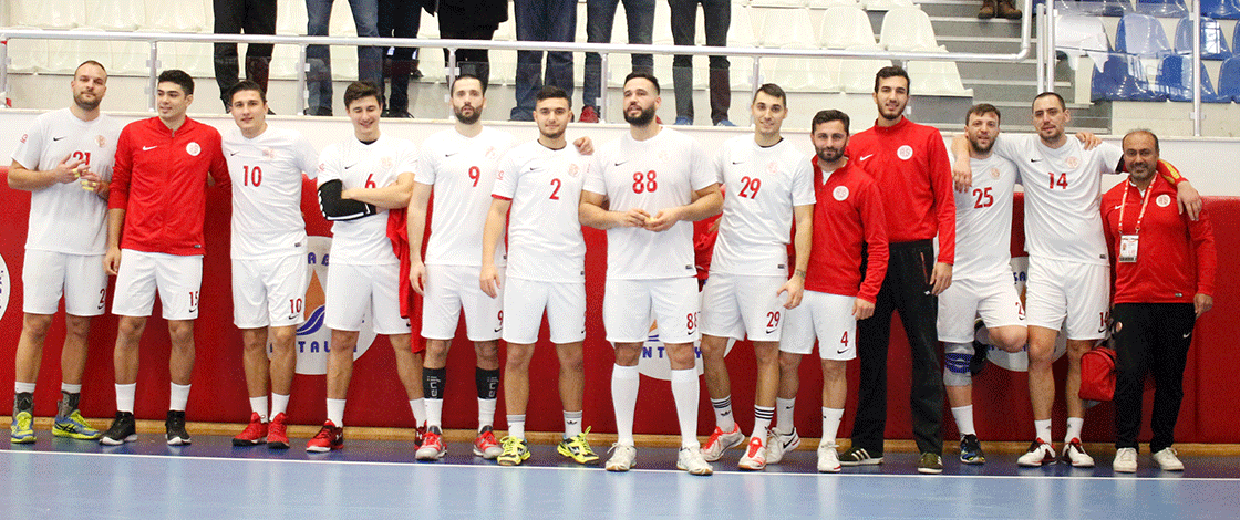 Antalyaspor zoru başarmaya devam ediyor