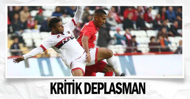 Kritik deplasman