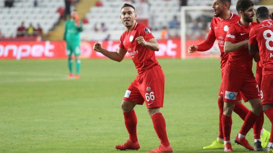 Göztepe, Mevlüt Erdinç için devrede