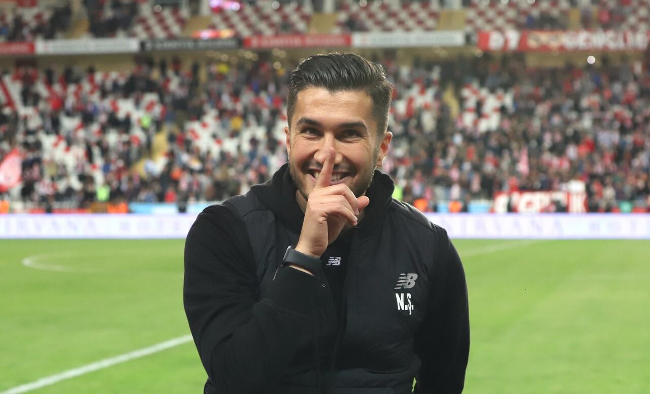 Ahmet Ağrı gitti Nuri Şahin kaldı