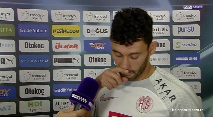 Veysel Sarı gözyaşlarını tutamadı